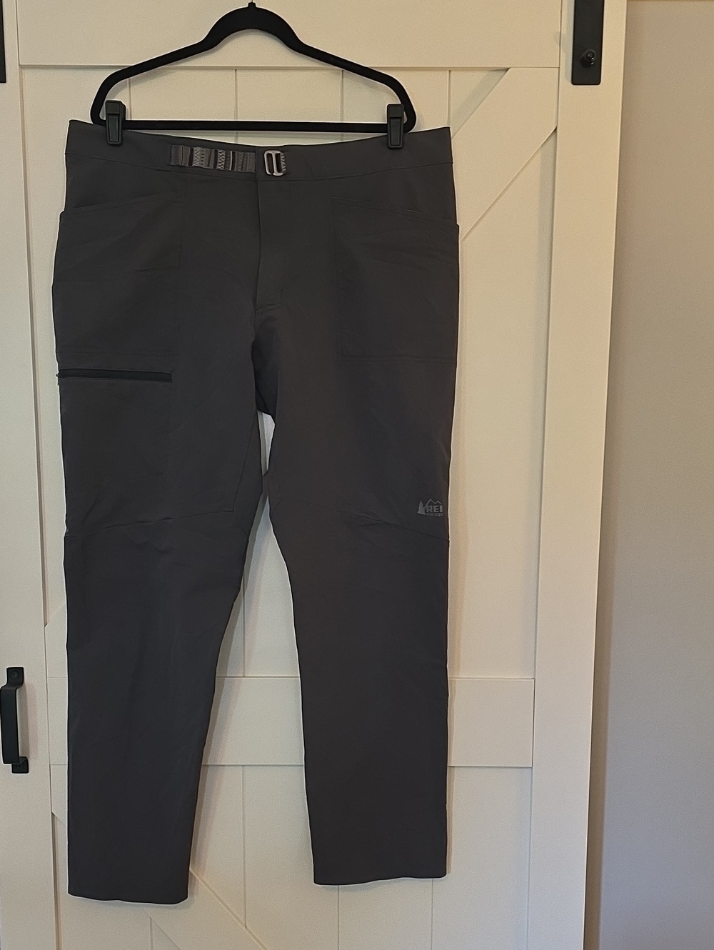 REI Men's Activator V2 Soft-Shell Pants in Charcoal
